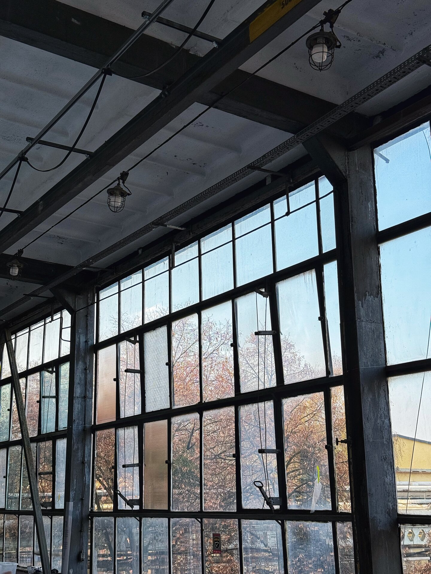 Huta Studio - Photo 19