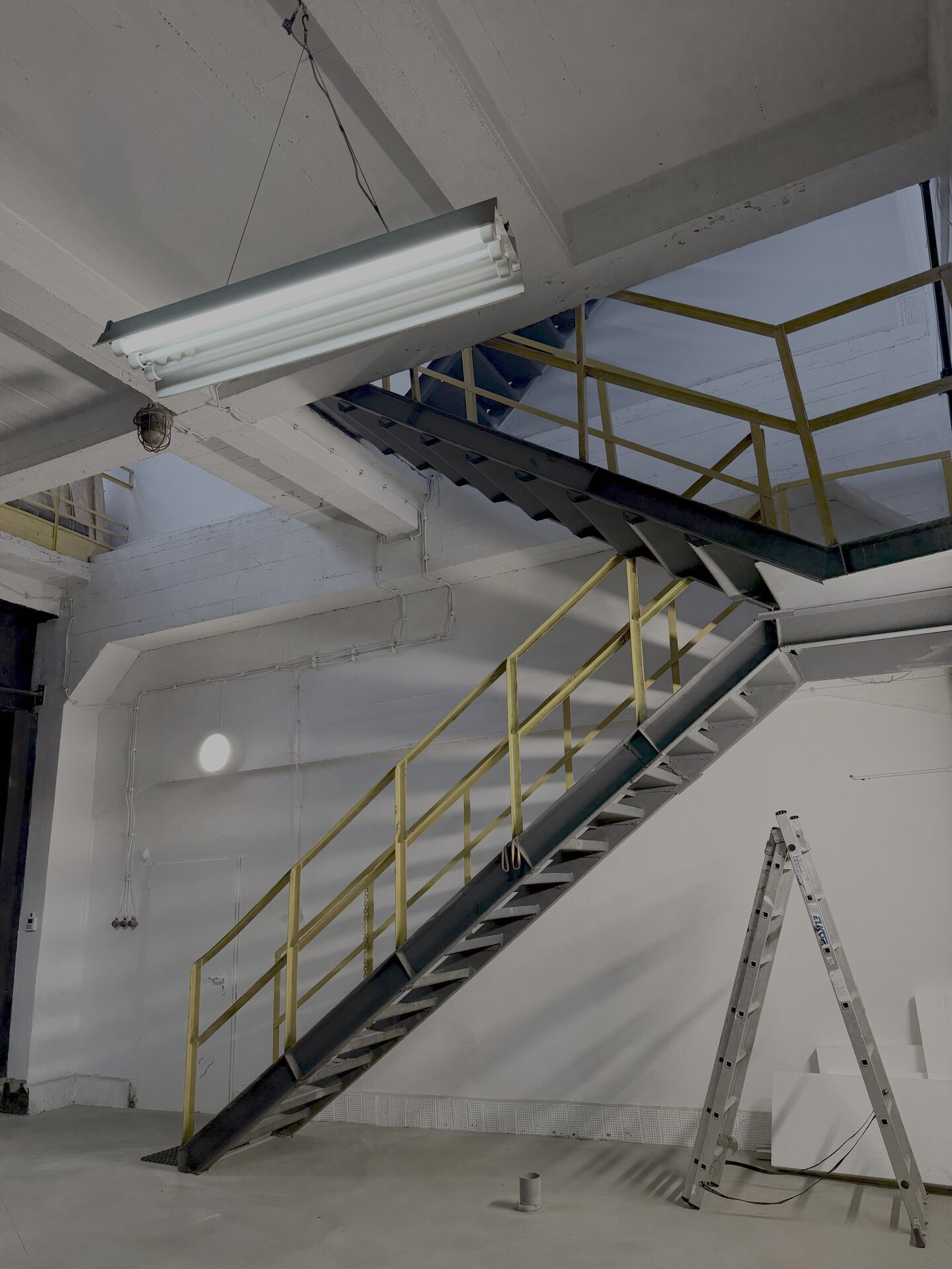 Huta Studio - Photo 26